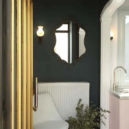 Live In Athens, Thiseio Historic House 3*