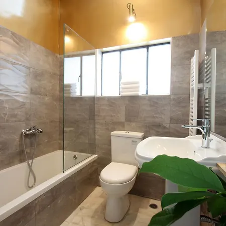 Live In Athens, Thiseio Historic House 3*