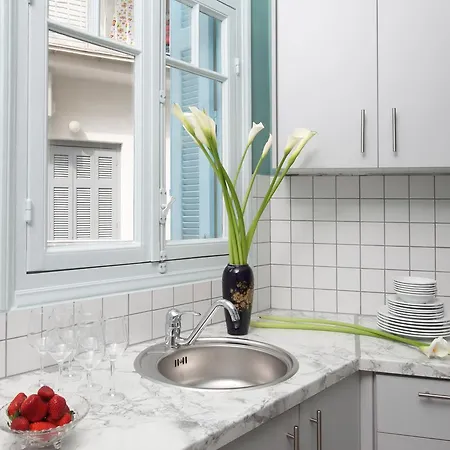 Aparthotel Live In Athens, Thiseio Historic House