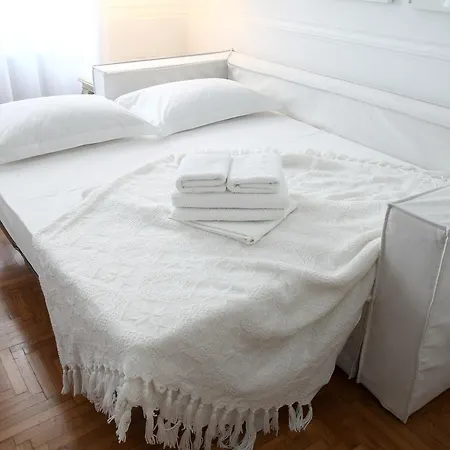 Live In Athens, Thiseio Historic House Aparthotel Athen